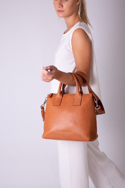 Kelly Medium Satchel Tawny