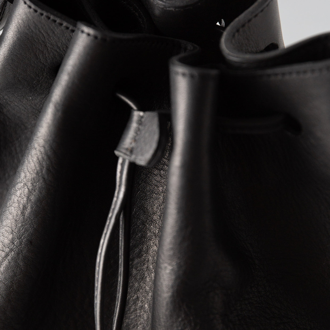 Roberta Bucket Bag Black