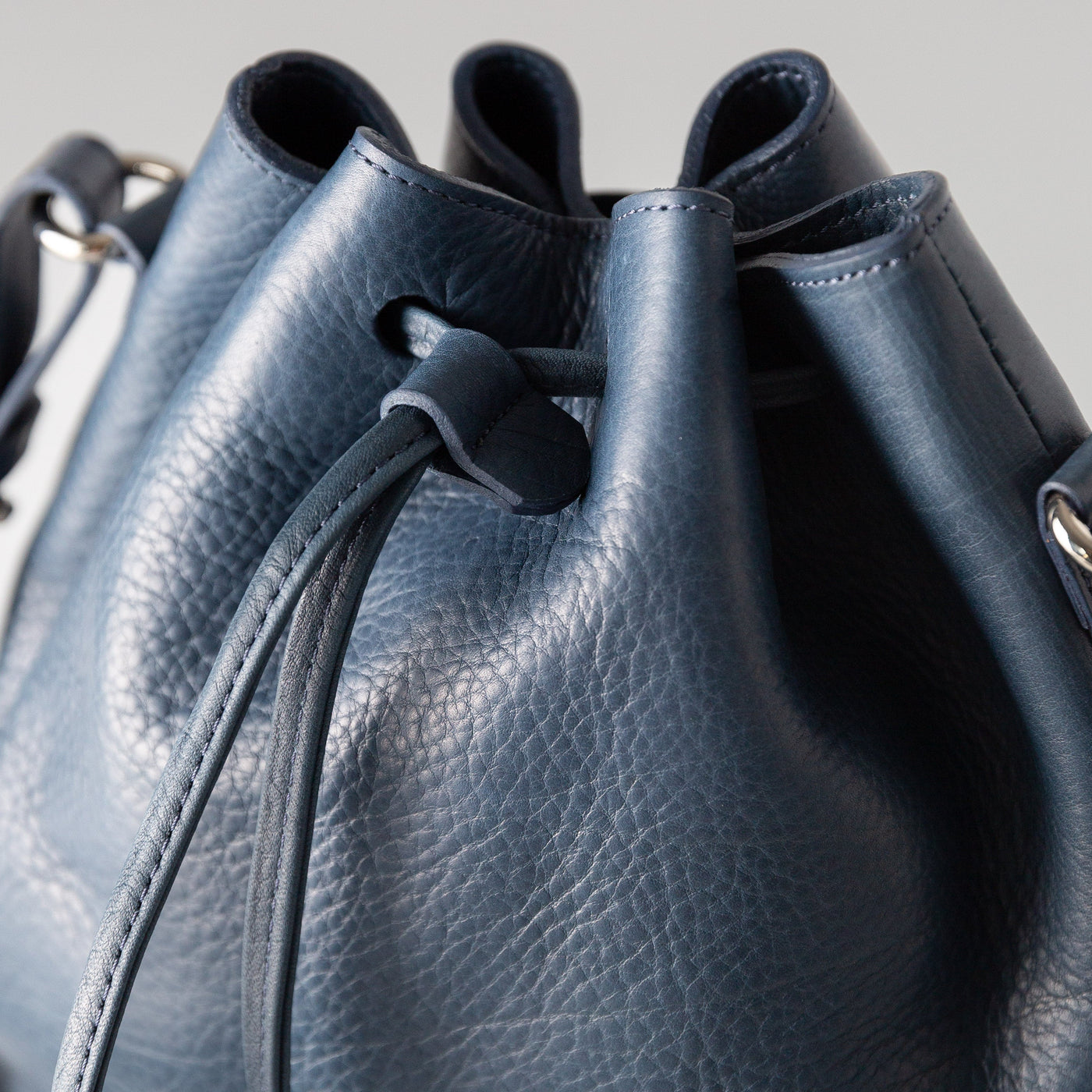 Roberta Bucket Bag Navy