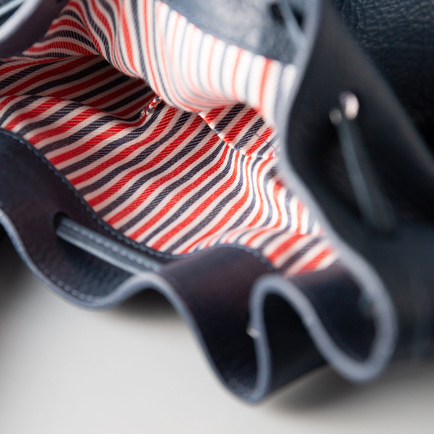 Roberta Bucket Bag Navy