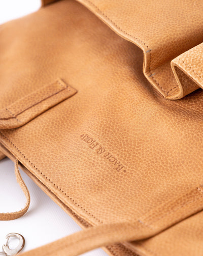 bach and fiori soledad tote camel