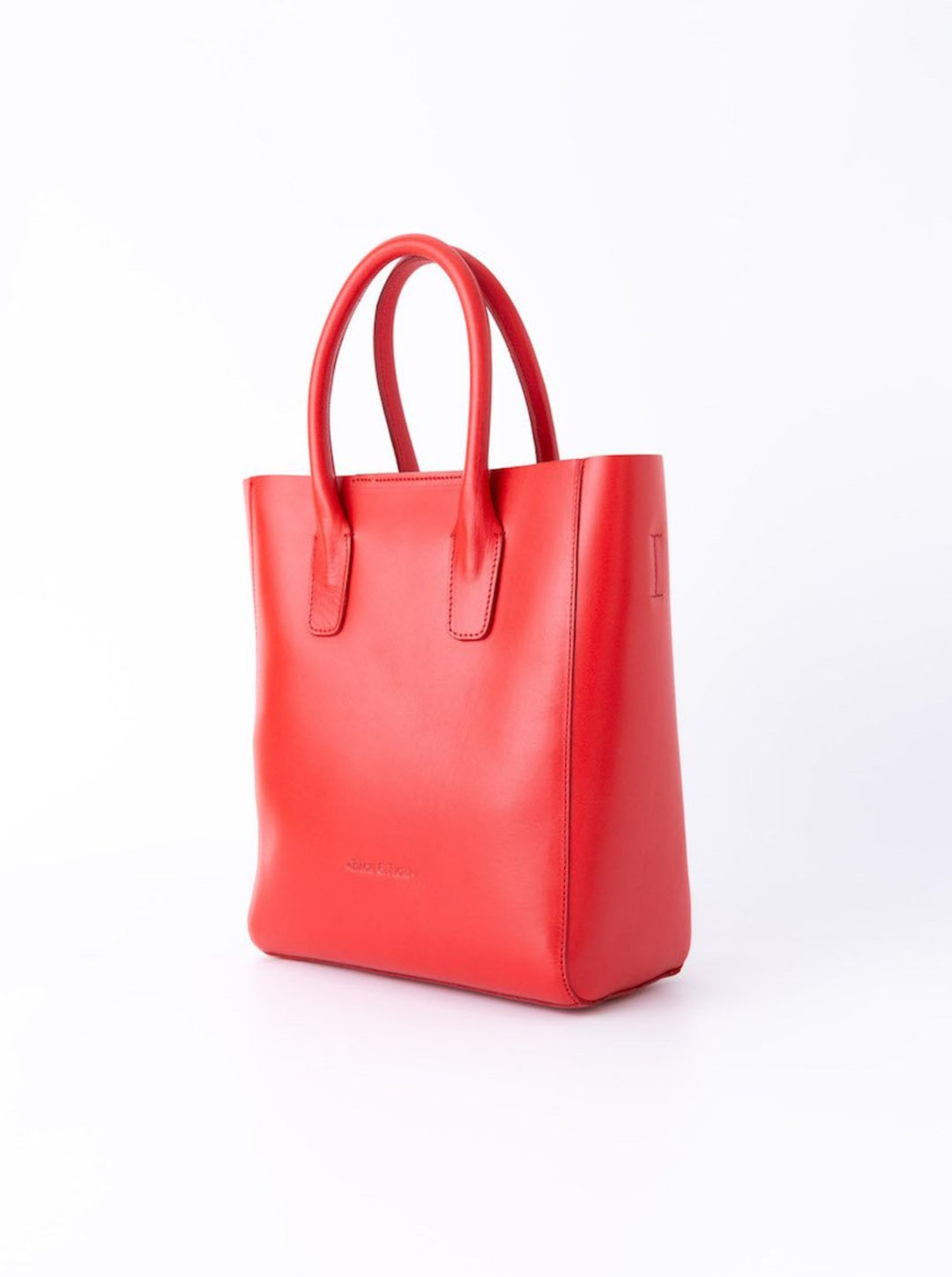 bach and fiori vicky tote red